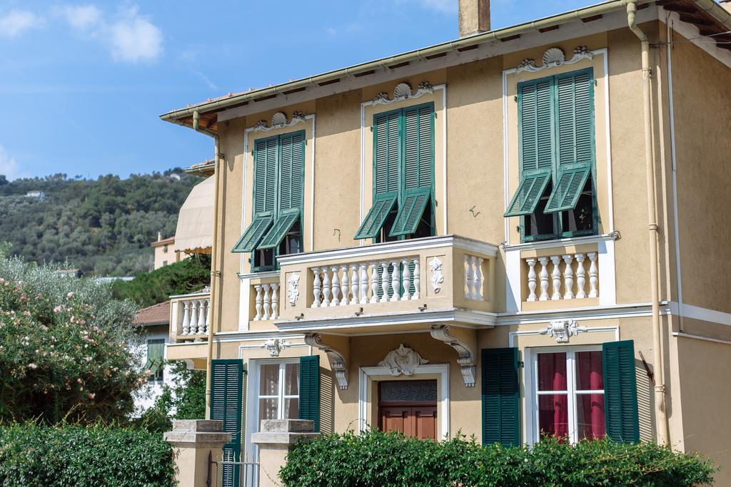 Dussaiga - Casa Di Giacinta Villa Dolceacqua Exterior photo